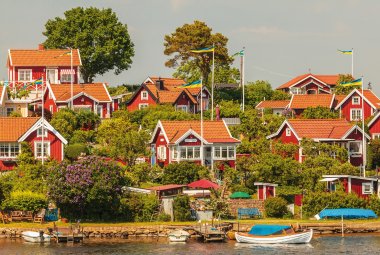 Typische Holzhäuser in Karlskrona © DutchScenery-fotolia.com