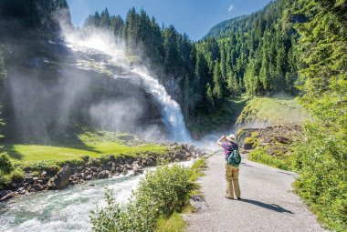 an den Krimmler Wasserfällen © mRGB - stock.adobe.com