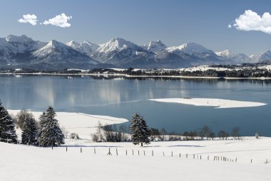 Winterlandschaft im Allgäu in Bayern bei Füssen © Wolfilser - stock.adobe.com